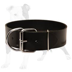 Carefully selected pure leather make this collar very strong