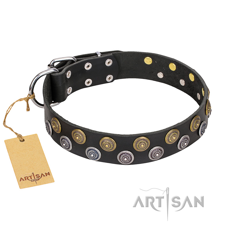 "Romantic Breeze" FDT Artisan Black Leather dog Collar with Sparkling Circles - Click Image to Close