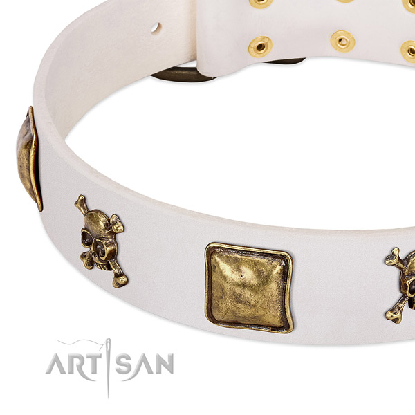 Handy use genuine leather dog collar with trendy decorations