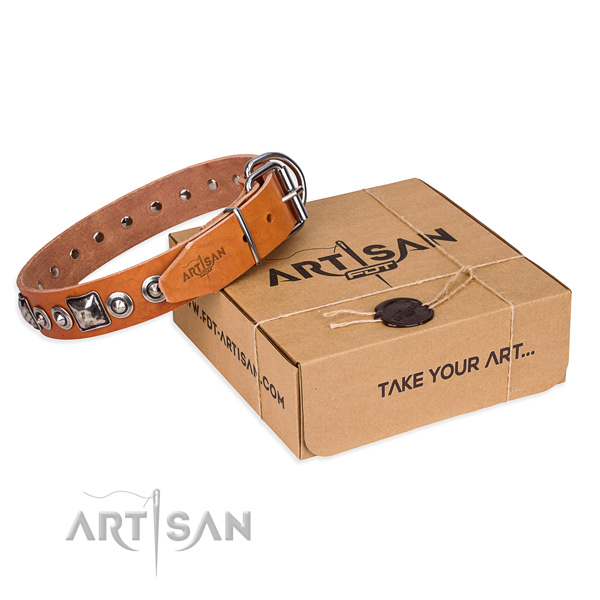 Leather dog collar made of top notch material with corrosion proof D-ring