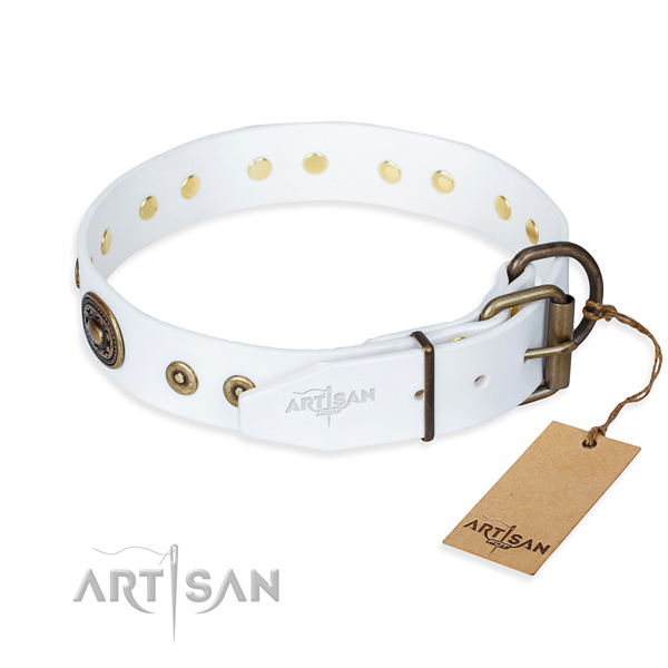 Leather dog collar made of soft material with rust-proof decorations