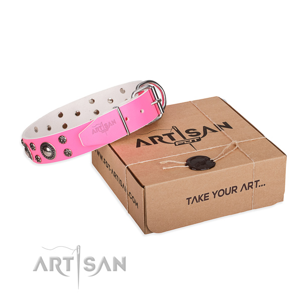 Comfy wearing dog collar of fine quality natural leather with studs