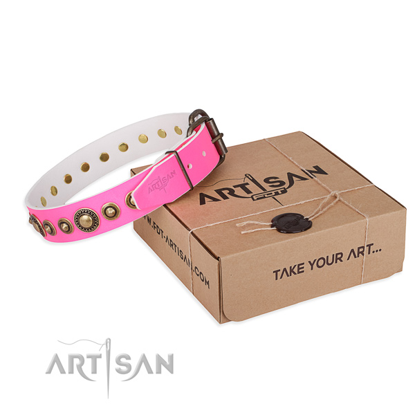High quality natural genuine leather dog collar made for daily walking